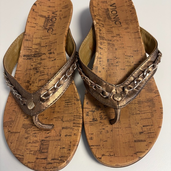 Vionic Orthaheel Bronze Flip Flop Wedge Sandals Cork Sz 7 - Picture 6 of 6